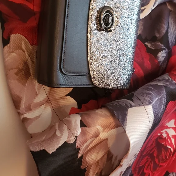 NWT 13 Trixxi Juniors Fit -Flare Red Black white Dress Floral Print - Picture 5 of 14